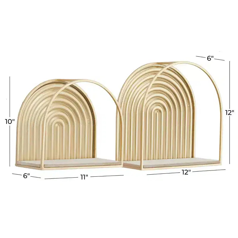 Set di 2 mensole a muro ad arco in metallo dorato - CosmoLiving by Cosmopolitan: Finitura satinata, nessun assemblaggio richiesto, struttura in ferro