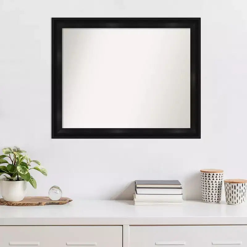 Specchio da parete senza smussature Grand Black Narrow di Amanti Art, 32" x 26"