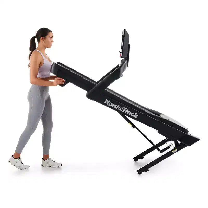 Tapis roulant elettrico NordicTrack EXP 10i