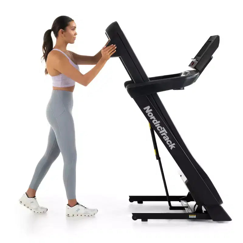 Tapis roulant elettrico NordicTrack EXP 10i