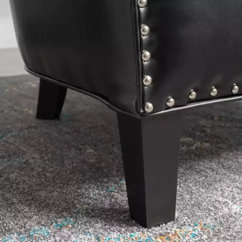 GDFStudio Hawthorne Poltrona Club Rivestita in Stile Contemporaneo con Borchie Decorative