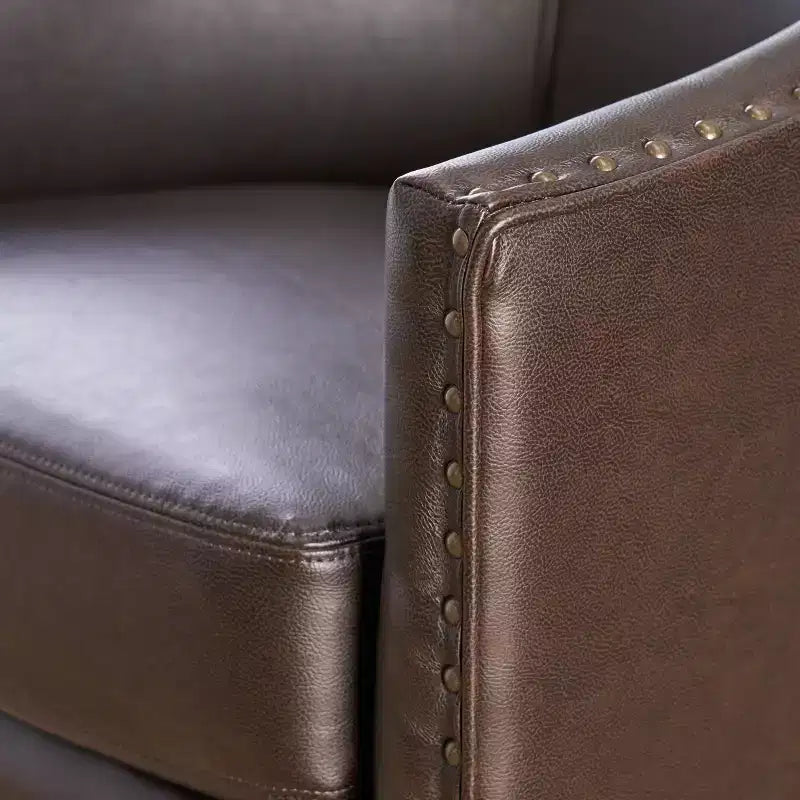 GDFStudio Hawthorne Poltrona Club Rivestita in Stile Contemporaneo con Borchie Decorative