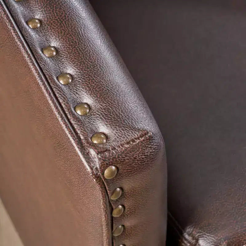GDFStudio Hawthorne Poltrona Club Rivestita in Stile Contemporaneo con Borchie Decorative