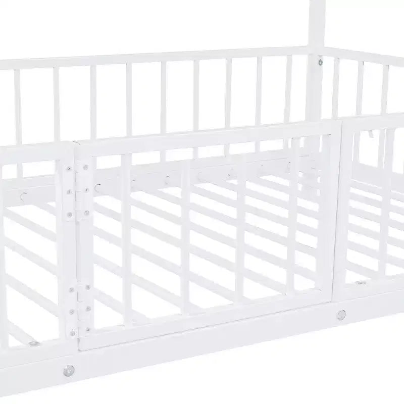 Whisen Stylish Design Metal Bunk Bed with Slide and Guardrails