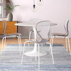 LeisureMod Bristol Set Sala da Pranzo 5 Pezzi Tavolo Rotondo, 4 Sedie da Pranzo in Plastica Gambe Bianche