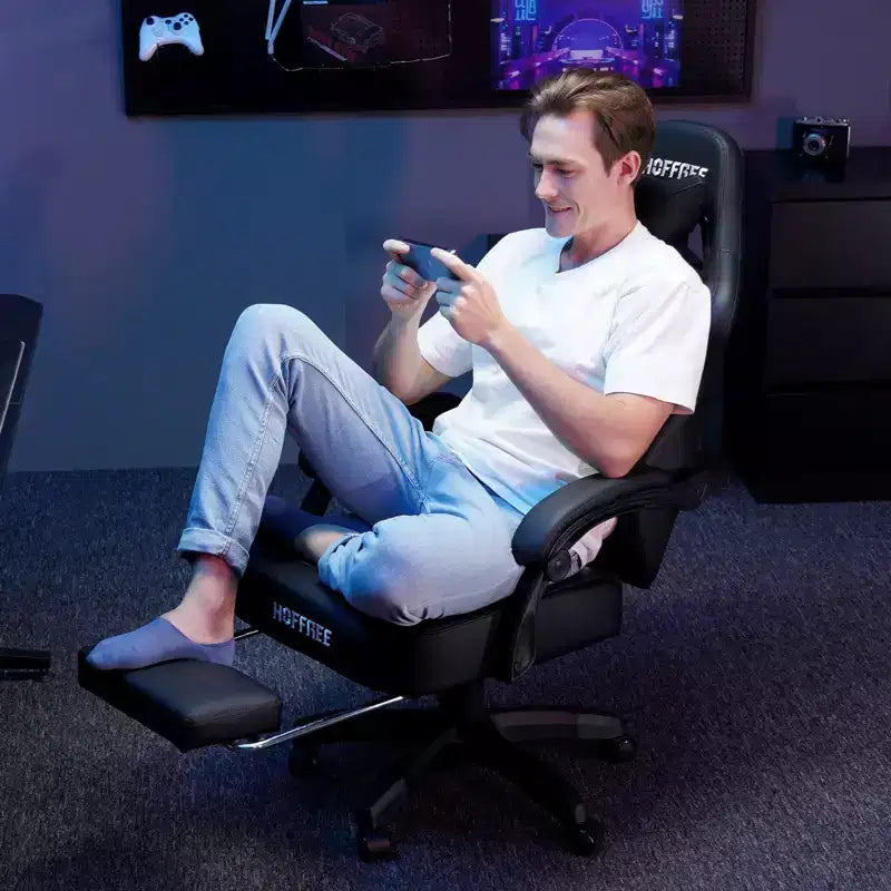 Sedia da gaming massaggiante in pelle Hoffree, ergonomica da ufficio per PC con altoparlante Bluetooth e poggiapiedi