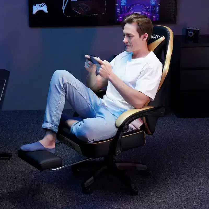 Sedia da gaming massaggiante in pelle Hoffree, ergonomica da ufficio per PC con altoparlante Bluetooth e poggiapiedi