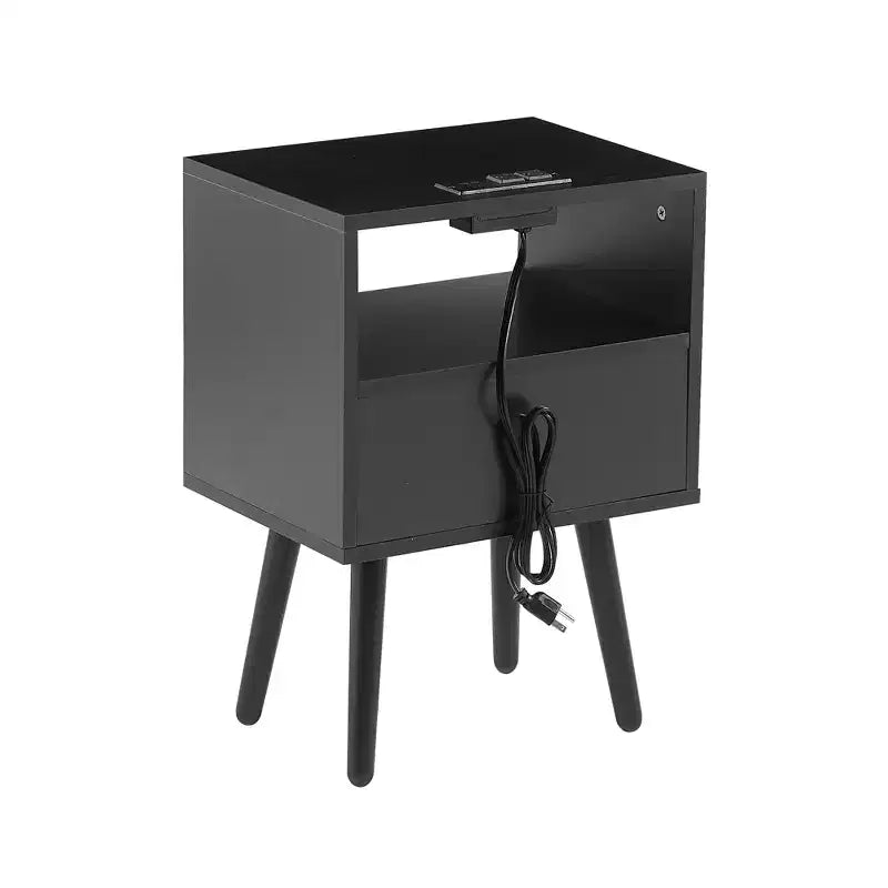 MAYEERTY Tavolino finale in rattan, comodino moderno con cassetto e gambe in legno massello, tavolino per soggiorno, camera da letto, nero
