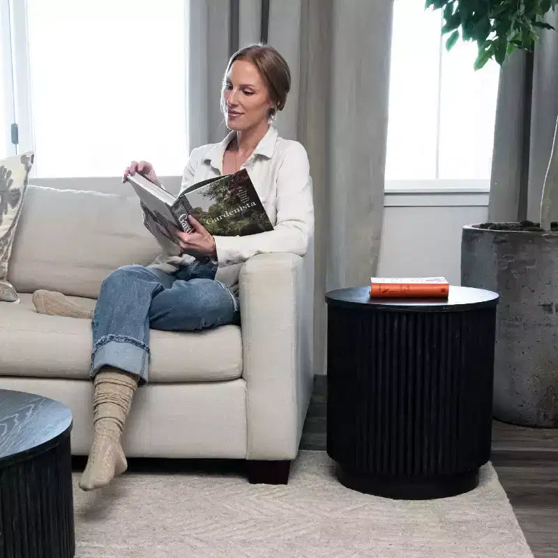 Maven Lane Dallas Modern Round Wooden Side Table 17.5