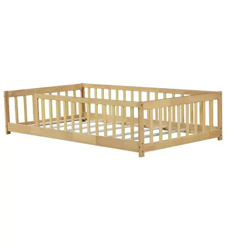 MAYEERTY Letto a Castello Basso con Recinzione Senza Porta, Guardrail a Terra in Legno di Gomma Beige