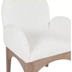 Meridian Furniture, Sedia da pranzo Waldorf in tessuto Bouclé