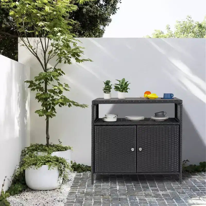 Tavolo da Bar per Esterni con 2 Ante e Ripiano, Mobiletto Contenitore in Vimini per Patio, Acciaio Verniciato a Polvere, Rattan Sintetico per Tutte le Stagioni, per Giardino Piscina Patio, Cucina