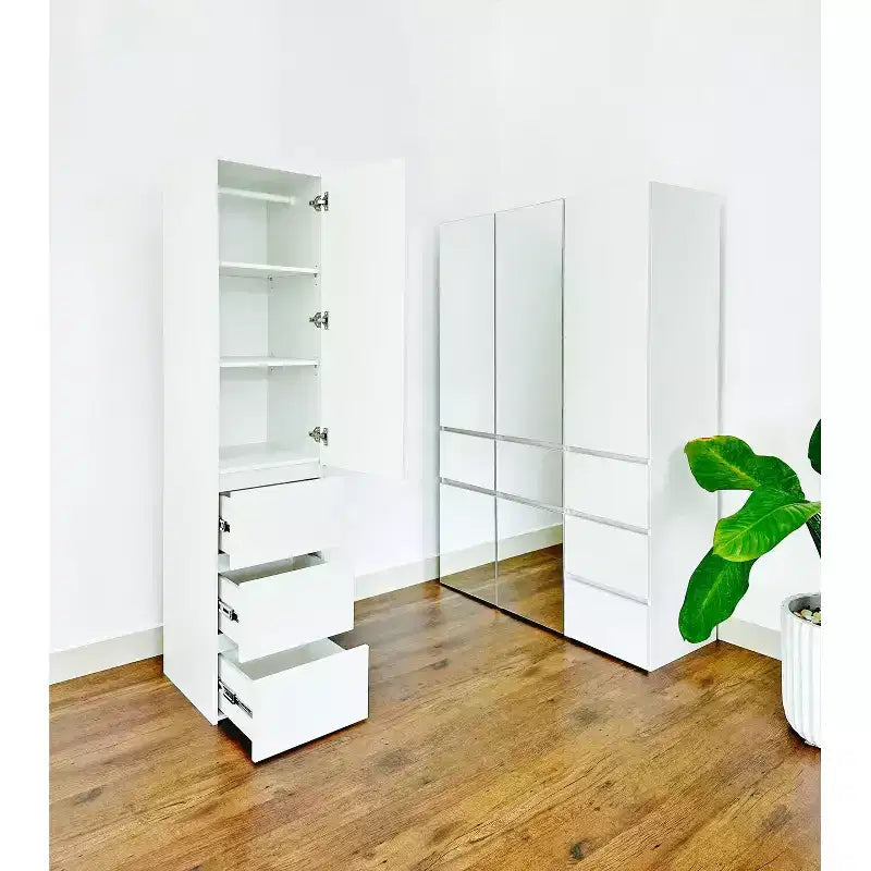 HomeStock 70,9 pollici H x 17,72 pollici L Sistema di armadi in composito di legno bianco per archiviazione universale con contenitori