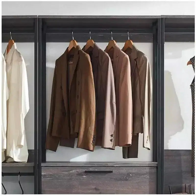 HomeStock 77,7 pollici H x 96 pollici L Sistema di armadio in composito di legno nero per contenimento universale con contenitori