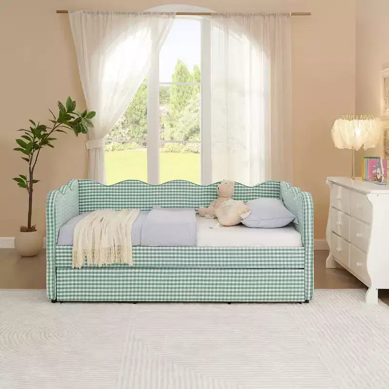 Zeus & Ruta Twin Daybed with Trundle & Wavy Headboard