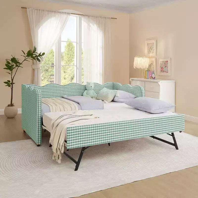 Zeus & Ruta Twin Daybed with Trundle & Wavy Headboard