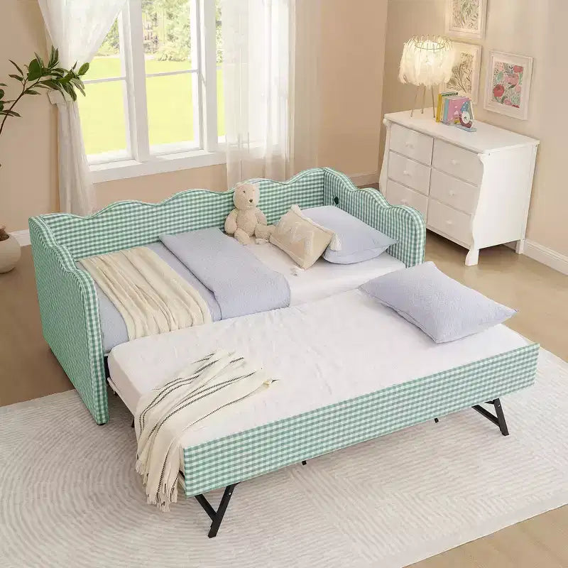 Zeus & Ruta Twin Daybed with Trundle & Wavy Headboard