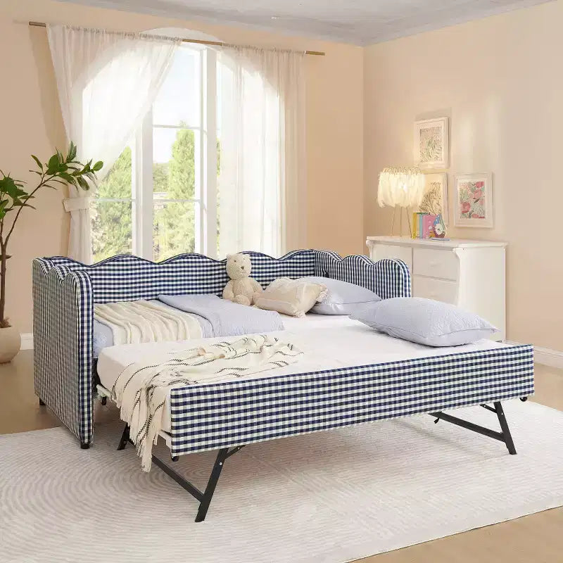 Zeus & Ruta Twin Daybed with Trundle & Wavy Headboard