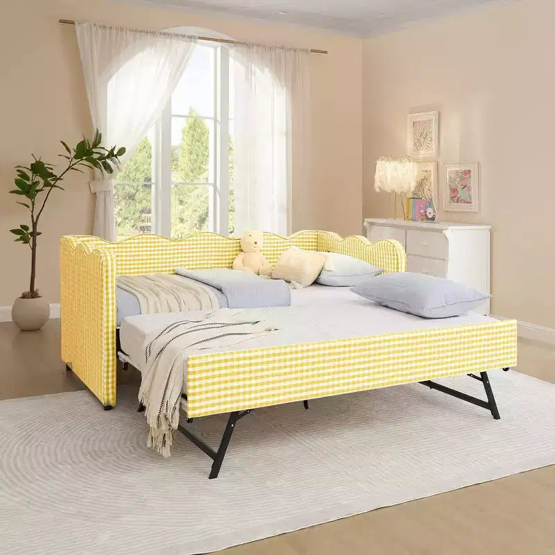 Zeus & Ruta Twin Daybed with Trundle & Wavy Headboard