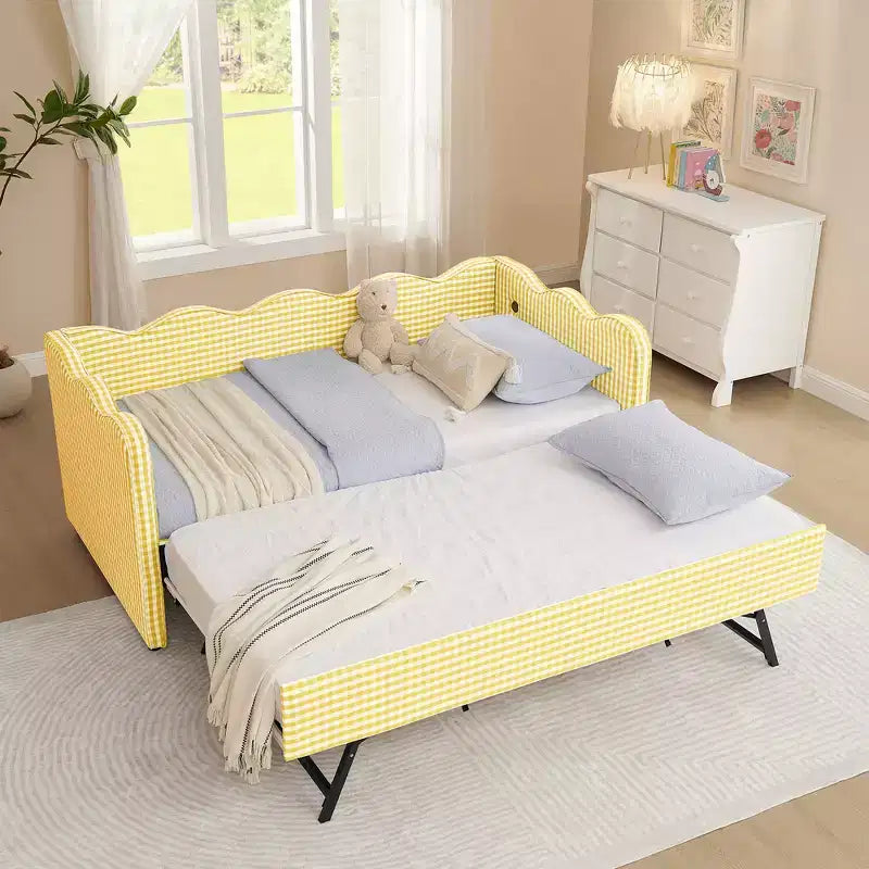 Zeus & Ruta Twin Daybed with Trundle & Wavy Headboard