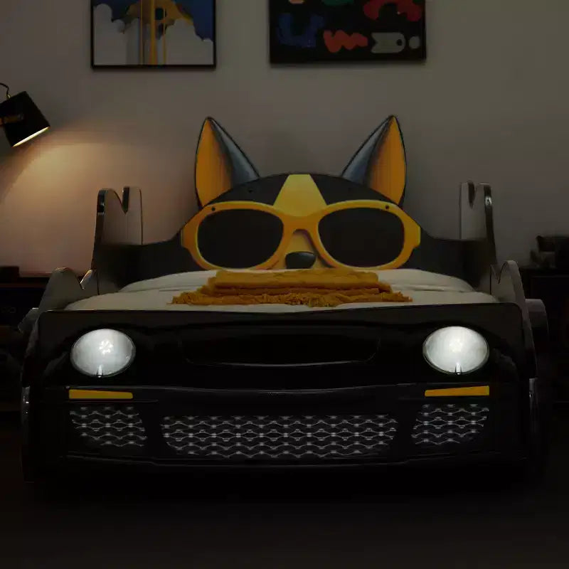 GDFStudio Fauna Letto singolo moderno a forma di auto da corsa dei cartoni animati con fari a LED