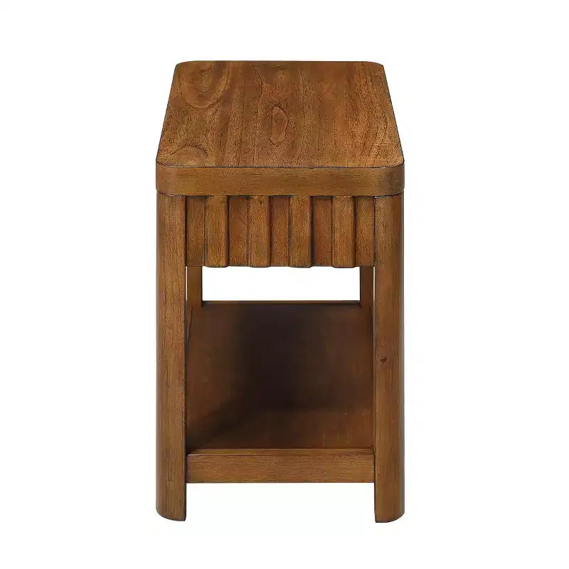 Tavolino Rettangolare a 2 Ripiani da Fattoria da 25" con Mensola Aperta, Gambe in Legno Massello, Tavolino Laterale per Soggiorno, Camera da Letto o Ufficio-Panipeachy