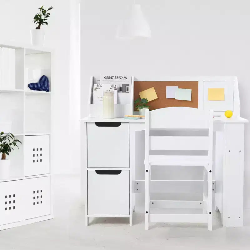 Scrivania e sedia per bambini  Tavolo da studio in legno con mobiletto contenitore e bacheca per casa/scuola