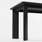 Tavolo da pranzo quadrato PexFix in legno massello stile rustico con piano in legno per sale da pranzo moderne e riunioni di famiglia