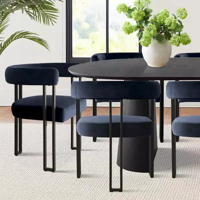Set tavolo da pranzo allungabile 47-83 per 8 persone, tavolo nero e 8 poltrone in velluto con eleganti gambe in metallo, ideale per riunioni-Panipeachy