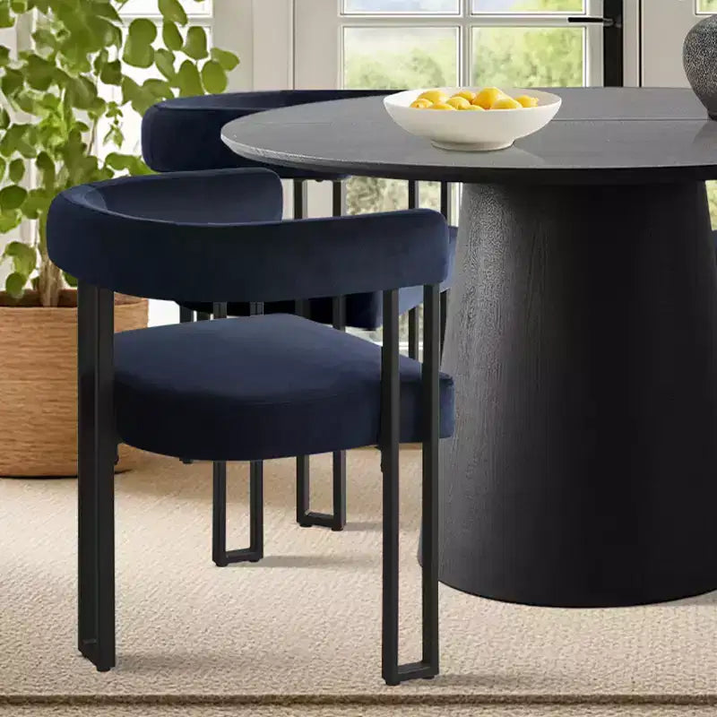 Set tavolo da pranzo allungabile 47-83 per 4 persone, tavolo nero e 4 sedie da pranzo imbottite in velluto con gambe in metallo, stile moderno-Panipeachy