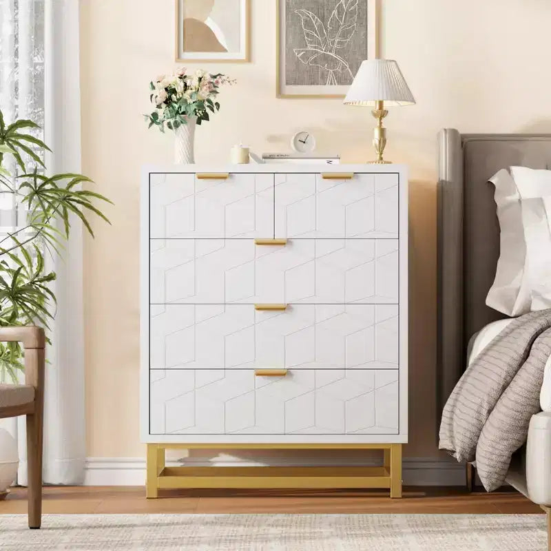 Dresser for Bedroom, 5-Drawer Black Dresser with Metal Legs, Modern Wide Storage Organizer for Living Room Entryway