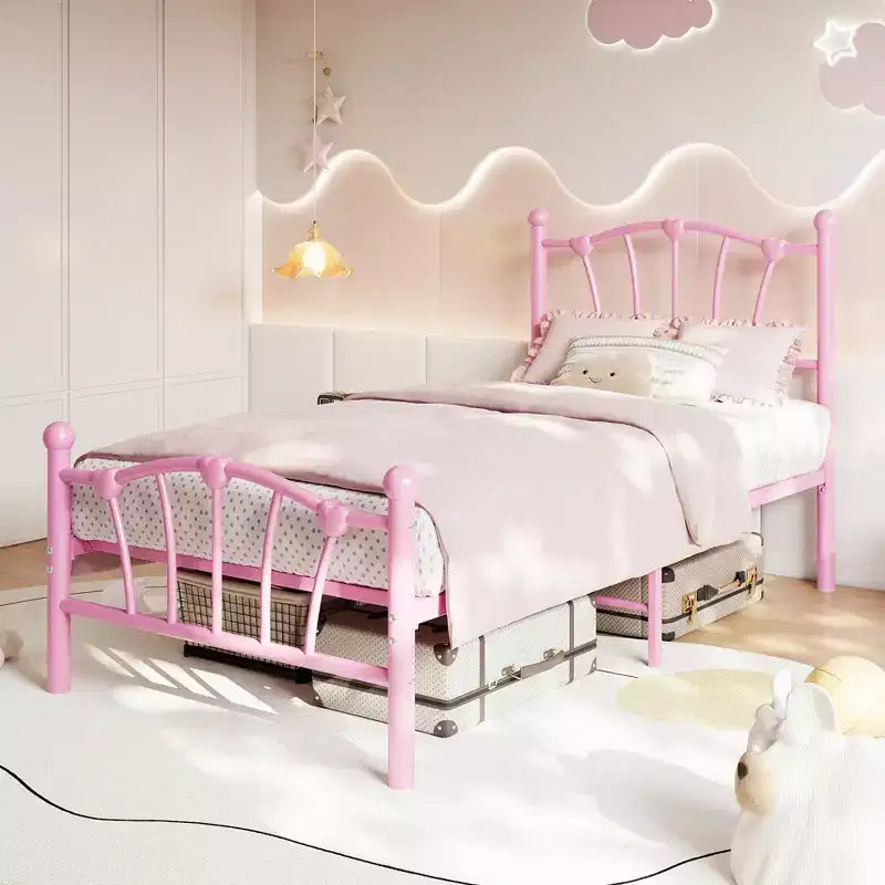 Chic Heart-Shaped Metal Platform Bed Frame - Sturdy Platform with Slat Support, Underbed Storage, No Box Spring Needed - Twin Size, White