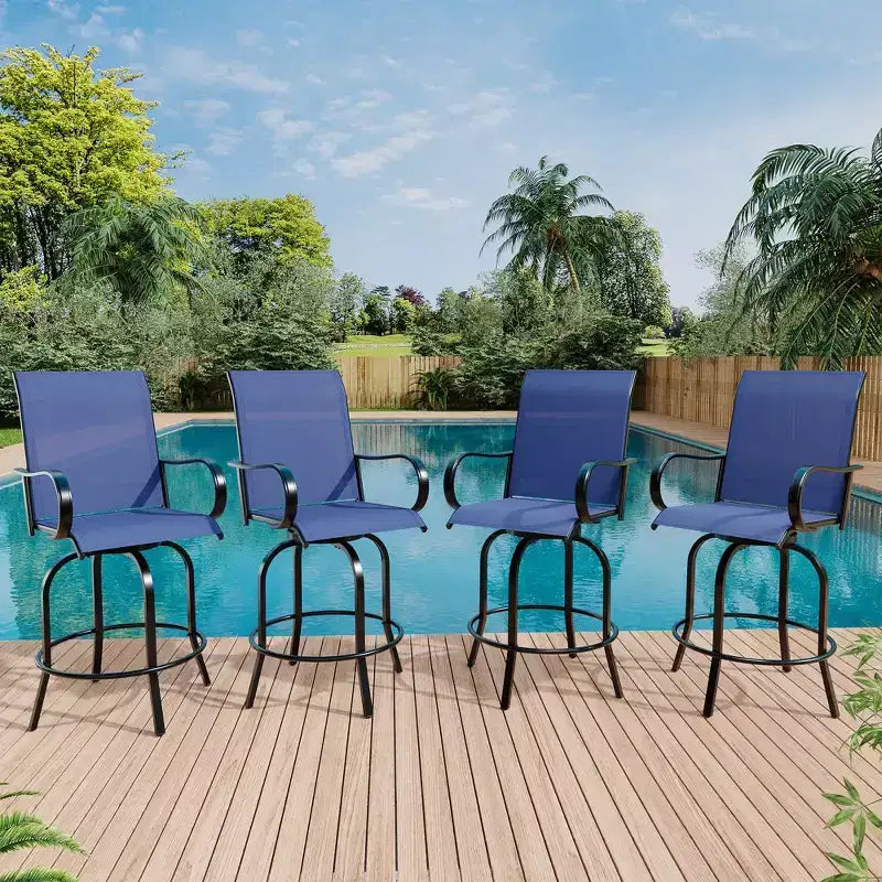 Set di 2 sgabelli da bar da esterno girevoli a 360°, sedie alte da esterno con braccioli, telaio in metallo resistente alle intemperie per patio, prato, giardino