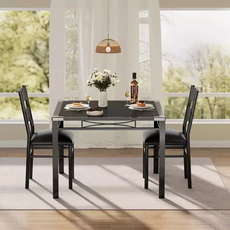 Set tavolo da pranzo in MDF nero e metallo Salvaspazio per piccoli ambienti, scegli 4 pezzi (1 tavolo + 4 sedie) o 2 pezzi (1 tavolo + 2 sedie)