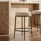 Set di 2 sgabelli da bar altezza bancone, sgabelli moderni imbottiti con gambe in ferro bronzo martellato, sedie Boucle per isola per sala da pranzo e bar