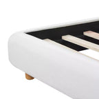 Letto imbottito con struttura a piattaforma, Queen/King Size, profilo basso, con testiera imbottita ad alette, bianco - ModernLuxe