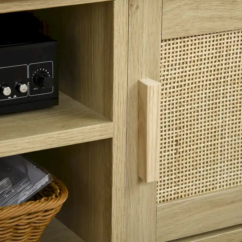 Mobile TV 47.3" con anta in rattan e spazio contenitore per TV sotto i 60 pollici