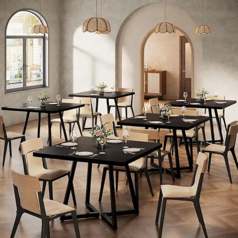 Tavolo da pranzo quadrato marrone rustico per 2-4 persone con struttura in metallo nero