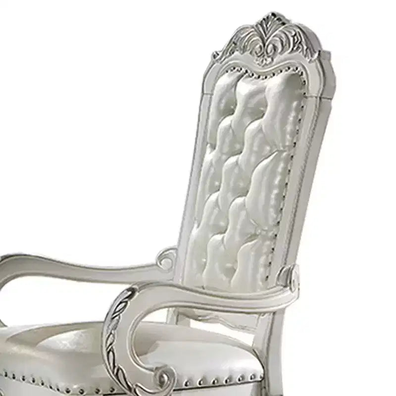 Poltrona Dresden Accent 21" in similpelle finitura bianco osso - Acme Furniture: trapuntata, nessun assemblaggio richiesto, struttura in legno composito