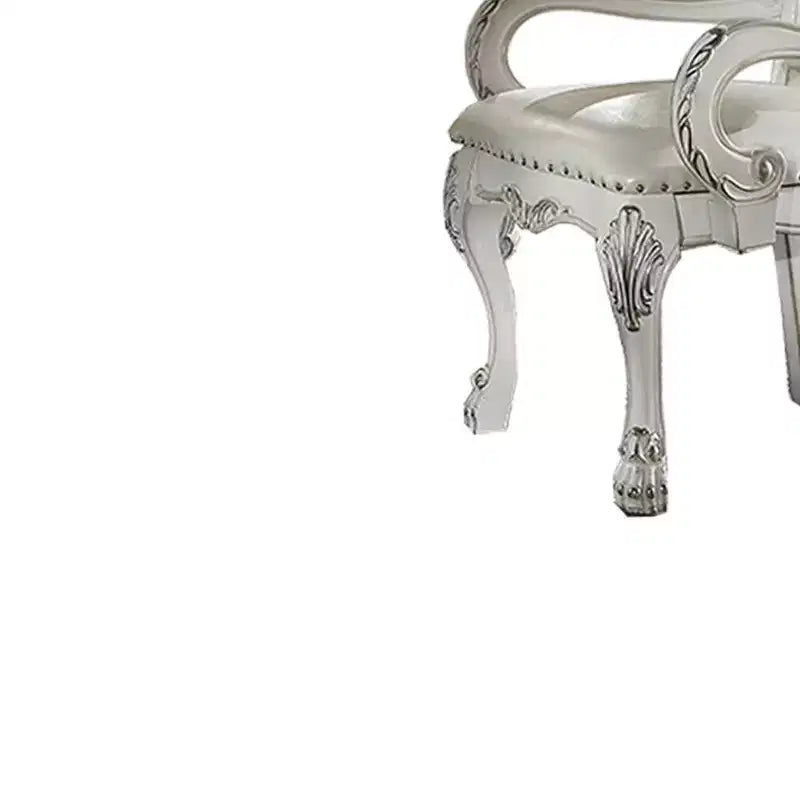 Poltrona Dresden Accent 21" in similpelle finitura bianco osso - Acme Furniture: trapuntata, nessun assemblaggio richiesto, struttura in legno composito