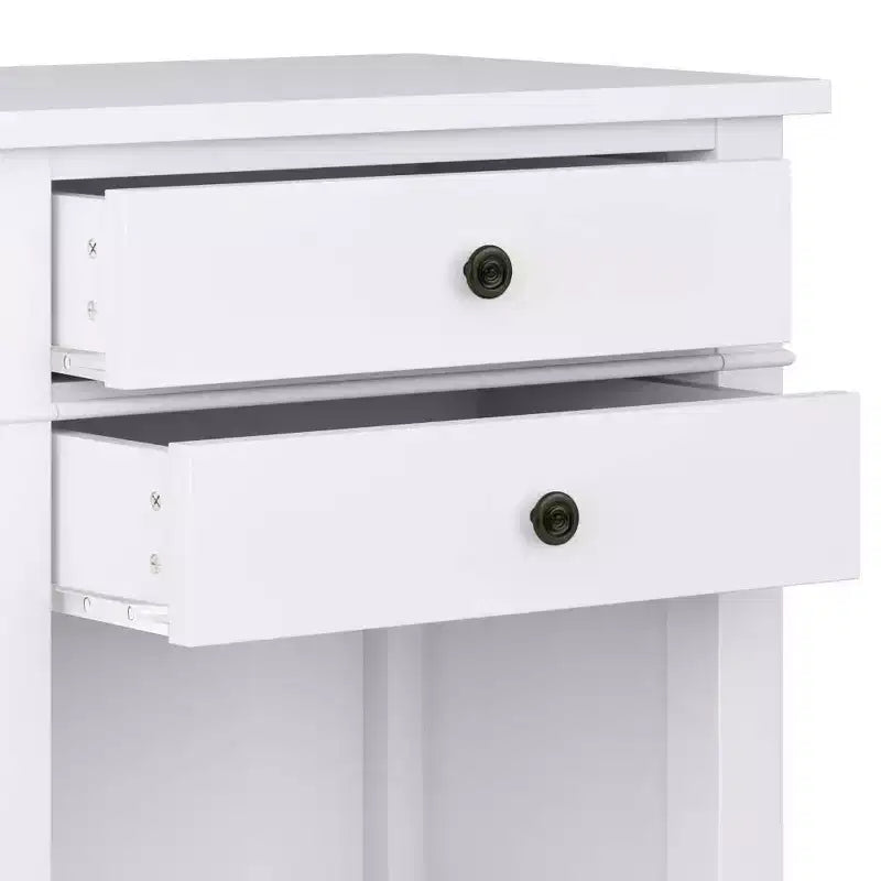Comodino WyndenHall in legno massello di tiglio da 24" - Bianco