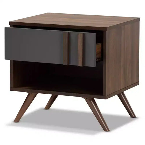 Comodino Naoki Bicolore Legno Grigio/Noce con 1 Cassetto - Baxton Studio: Contenitore Comodino, Gambe Oblique, Design Retrò