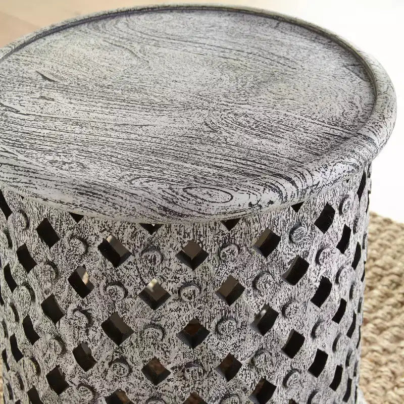 Samir Round End Table Alabaster: Steve Silver Co., No Assembly, Tray Top, Wood, Heathered White