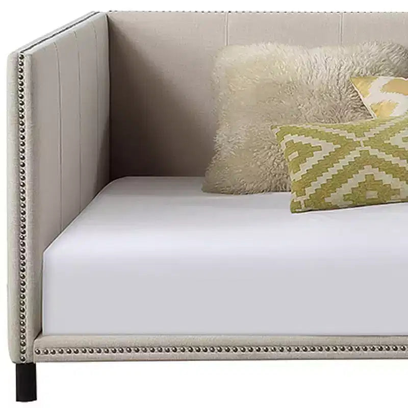 Acme Furniture Full Yinbella Bed Beige Linen