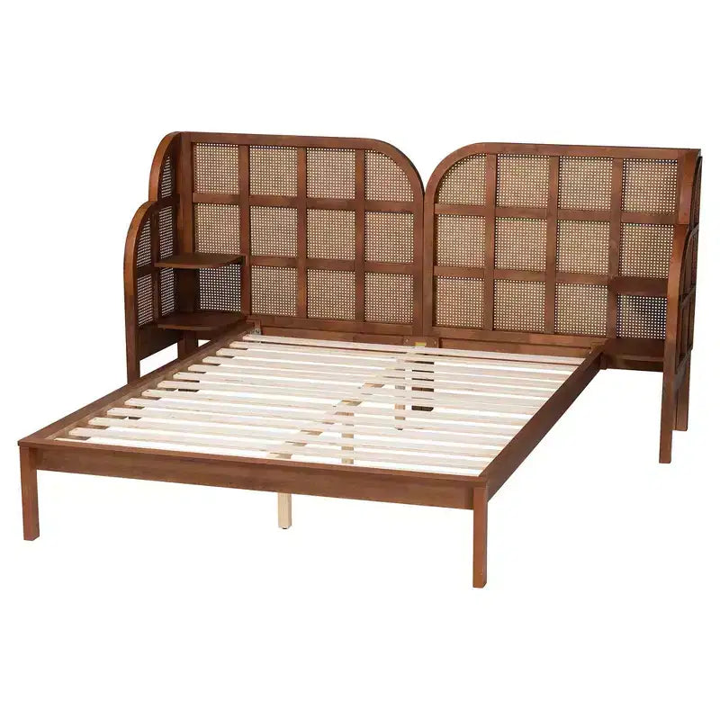 Baxton Studio Letto a piattaforma king-size con testiera ad ala Cascadia in legno, Marrone Noce