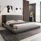 Letto imbottito King Gray Floor a basso profilo con testiera estesa in legno, mensole comodino integrate
