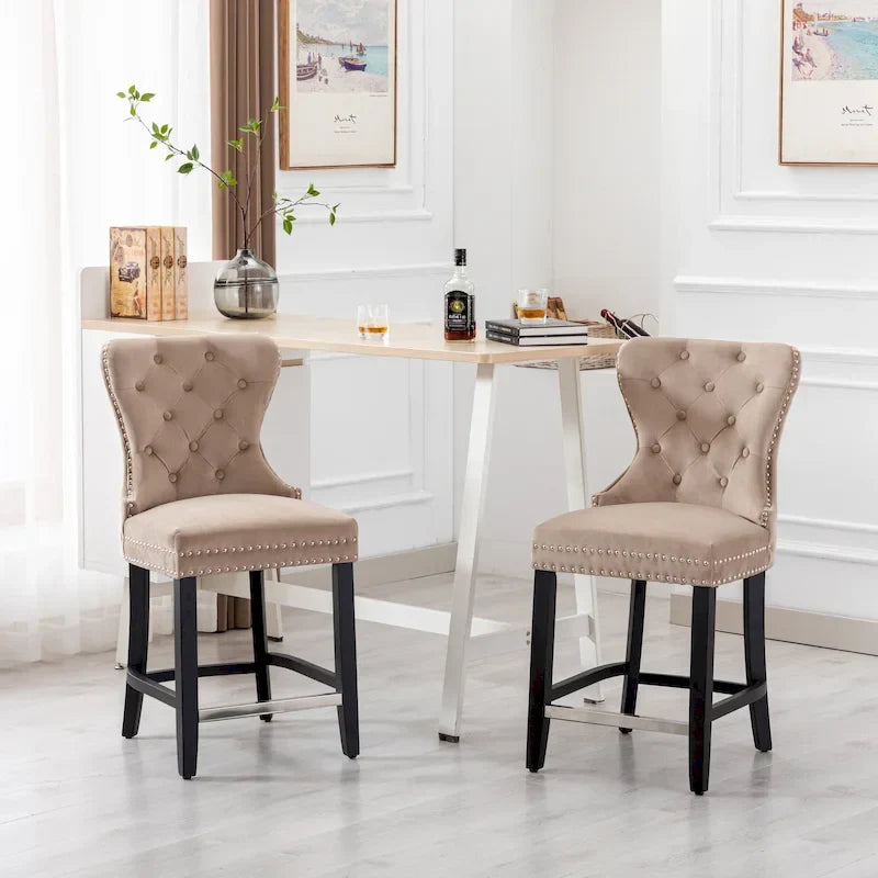 Sgabello da bancone Carter 24 Wingback Tufted Nailhead (set da 2)
