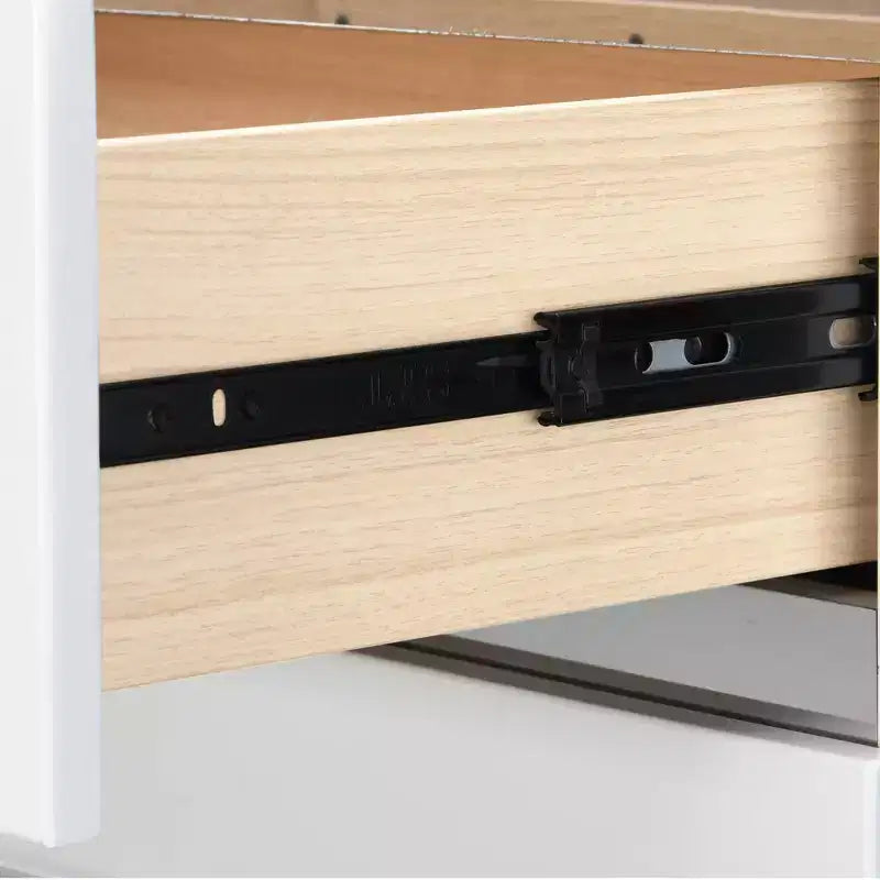 Comodino a 3 cassetti Belmont - Finch