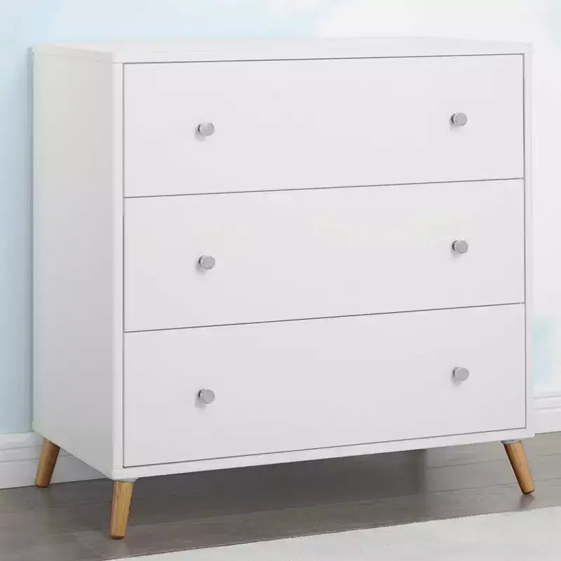Delta Children Jordan 3 Drawer Dresser with Interlocking Drawers