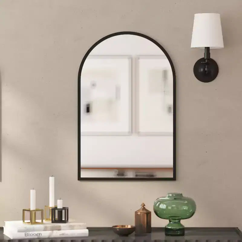 Merrick Lane Arched Metal Framed Wall Mirror for Entryways, Dining Rooms, and Living Rooms